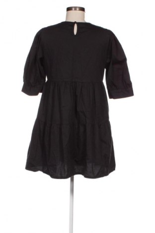 Šaty  Sinsay, Velikost S, Barva Černá, Cena  220,00 Kč
