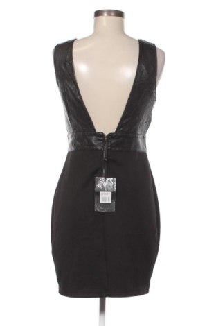 Kleid Sisters Point, Größe M, Farbe Schwarz, Preis 41,33 €
