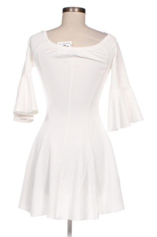 Φόρεμα Stradivarius, Μέγεθος S, Χρώμα Λευκό, Τιμή 8,46 €