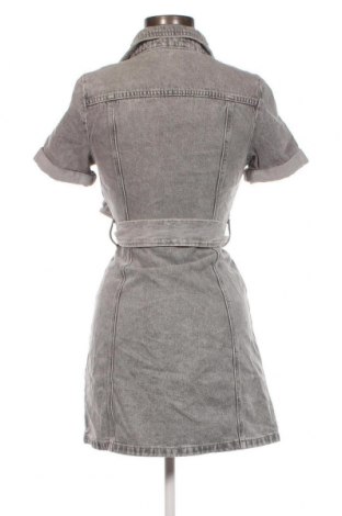 Kleid Stradivarius, Größe XS, Farbe Grau, Preis € 20,18