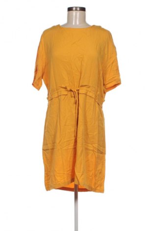 Φόρεμα Top Secret, Μέγεθος M, Χρώμα Κίτρινο, Τιμή 16,04 €