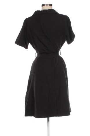 Šaty  Trendyol, Velikost L, Barva Černá, Cena  861,00 Kč