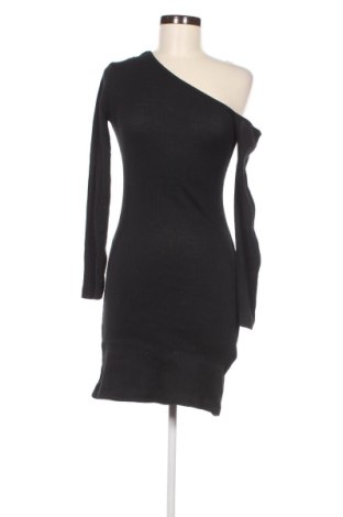 Kleid Trendyol, Größe M, Farbe Schwarz, Preis 36,46 €