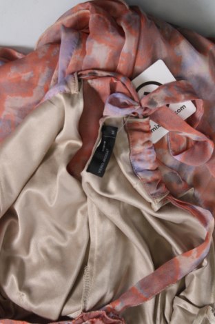 Kleid Vero Moda, Größe M, Farbe Mehrfarbig, Preis 10,71 €
