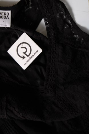 Kleid Vero Moda, Größe S, Farbe Schwarz, Preis 15,96 €