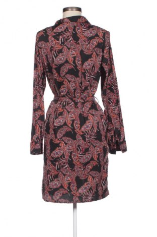 Kleid Vero Moda, Größe M, Farbe Mehrfarbig, Preis 31,96 €