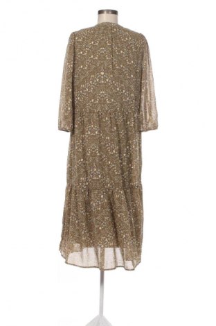 Kleid Vero Moda, Größe M, Farbe Mehrfarbig, Preis 13,01 €