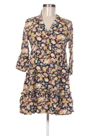 Kleid Vero Moda, Größe XS, Farbe Mehrfarbig, Preis 10,33 €