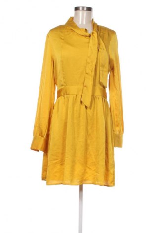 Kleid Vero Moda, Größe M, Farbe Gelb, Preis 9,40 €