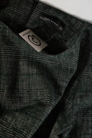 Рокля Zara, Размер M, Цвят Зелен, Цена 13,50 лв.