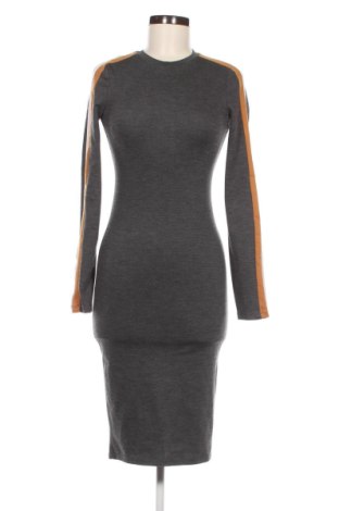 Šaty  Zara, Veľkosť S, Farba Sivá, Cena  10,64 €