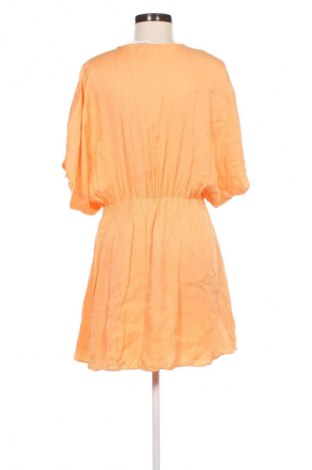 Рокля Zara, Размер L, Цвят Оранжев, Цена 25,92 лв.