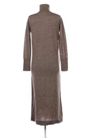 Рокля Zara Knitwear, Размер M, Цвят Бежов, Цена 28,32 лв.