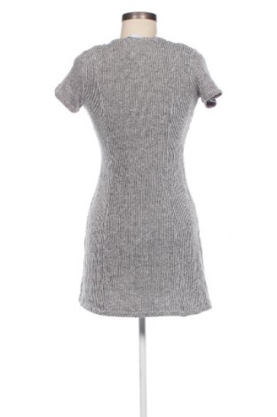 Kleid Zara Trafaluc, Größe S, Farbe Mehrfarbig, Preis € 17,37