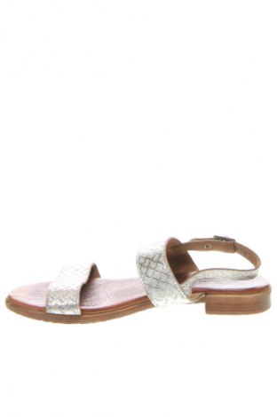 Sandalen, Größe 37, Farbe Silber, Preis € 29,67