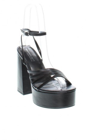 Sandále Madden Girl, Veľkosť 40, Farba Čierna, Cena  39,90 €