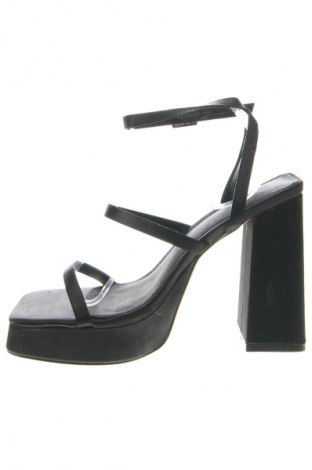 Sandalen Reserved, Größe 39, Farbe Schwarz, Preis € 19,95
