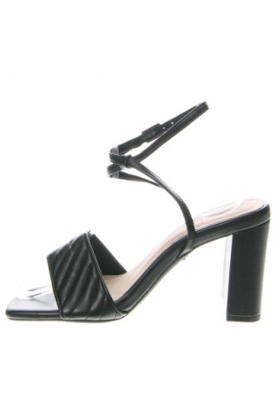 Sandale S.Oliver, Mărime 38, Culoare Negru, Preț 152,96 Lei