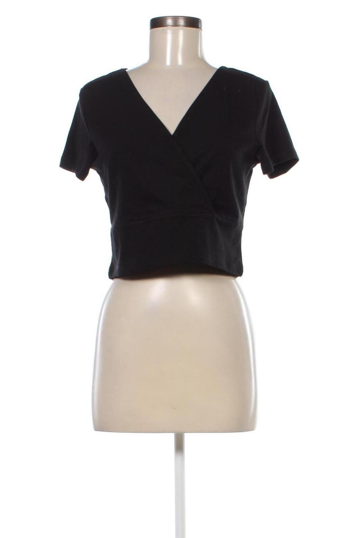 Γυναικεία μπλούζα About You, Μέγεθος M, Χρώμα Μαύρο, Τιμή 23,71 €