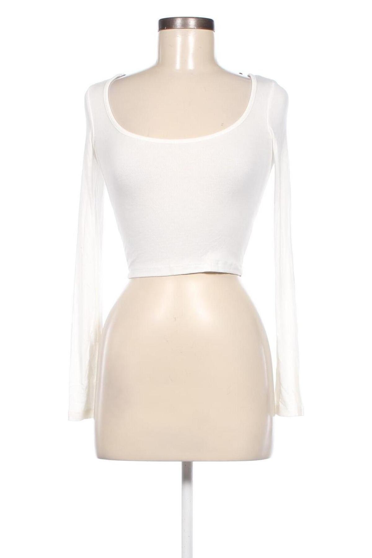 Γυναικεία μπλούζα Bershka, Μέγεθος S, Χρώμα Λευκό, Τιμή 4,11 €