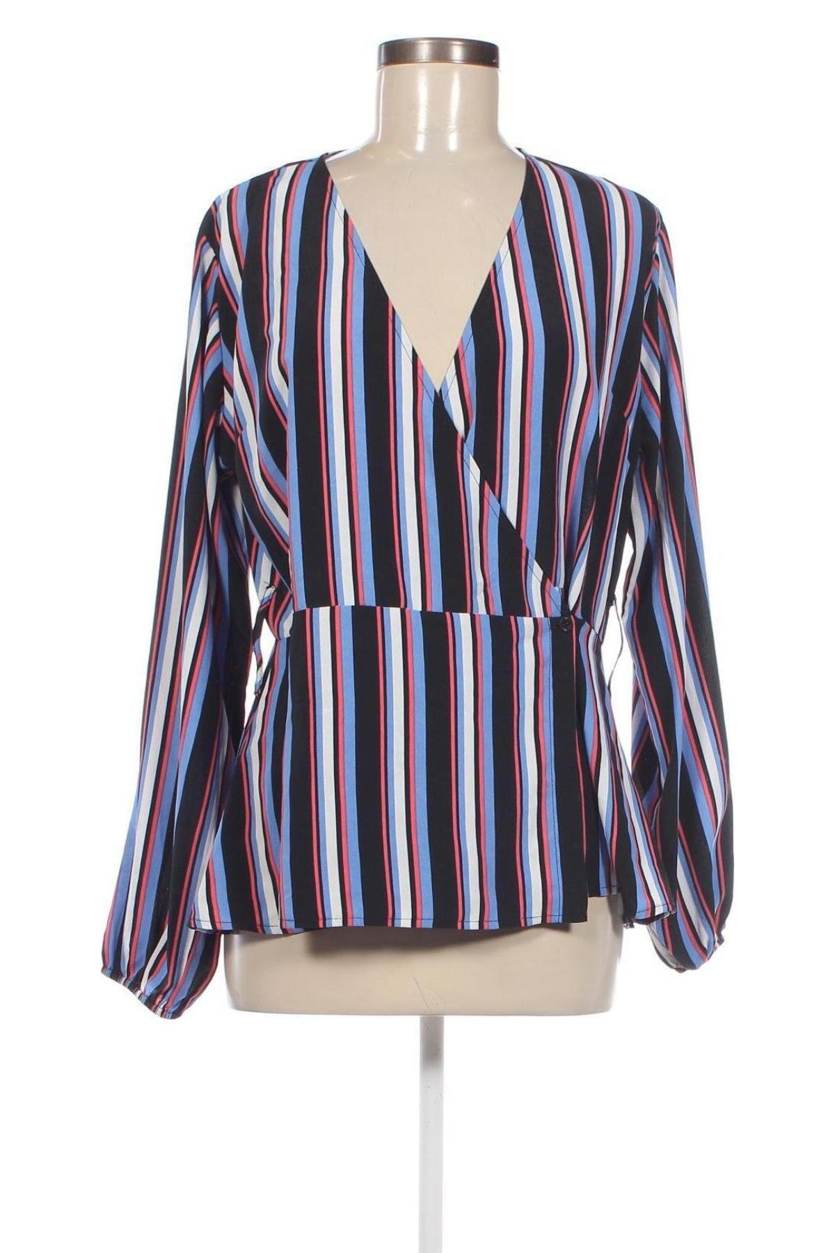 Damen Shirt Boohoo, Größe L, Farbe Mehrfarbig, Preis 6,61 €