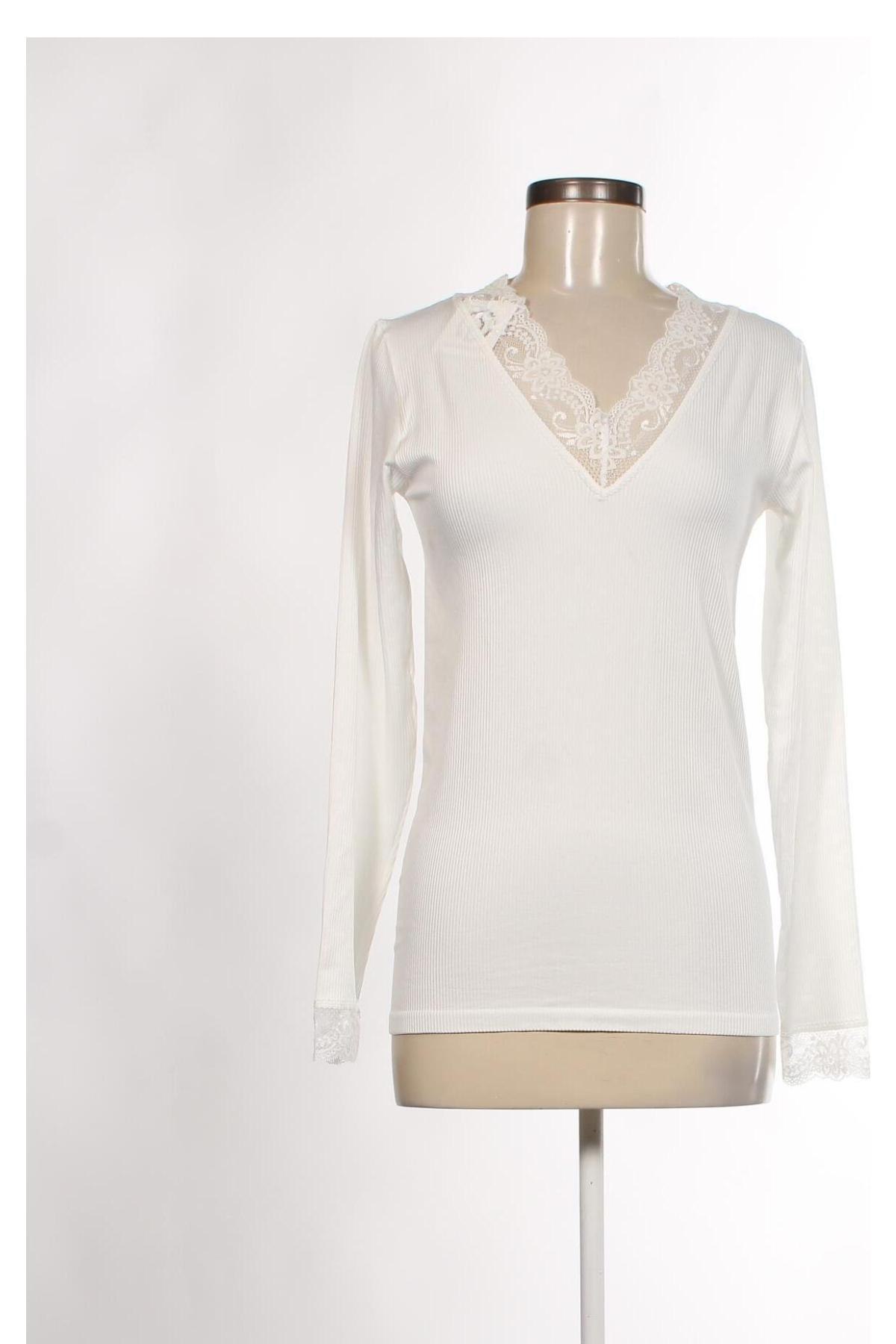 Γυναικεία μπλούζα Culture, Μέγεθος L, Χρώμα Λευκό, Τιμή 19,85 €