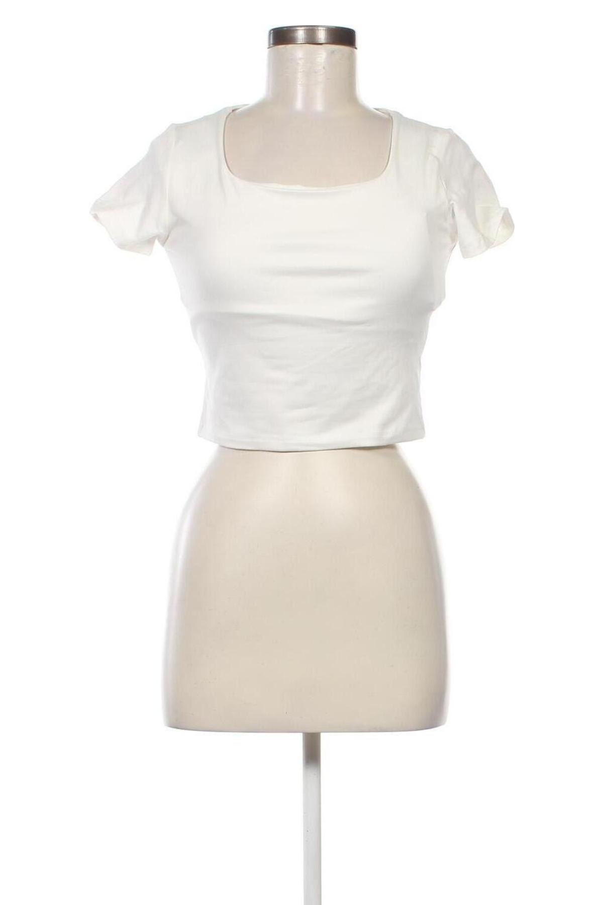 Γυναικεία μπλούζα DAZY, Μέγεθος M, Χρώμα Λευκό, Τιμή 9,04 €