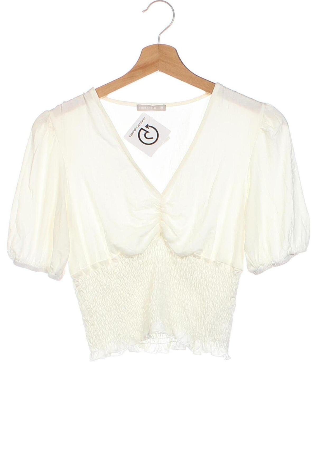 Damen Shirt Fisherfield, Größe XS, Farbe Weiß, Preis 5,84 €