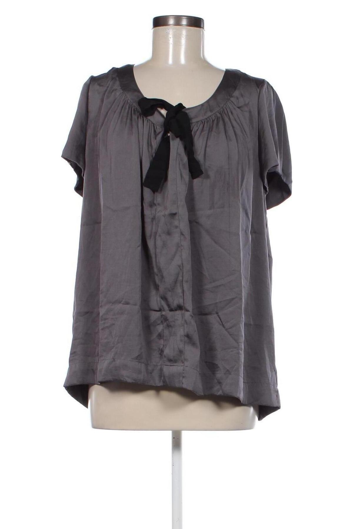 Damen Shirt H&M, Größe XXL, Farbe Grau, Preis 21,57 €
