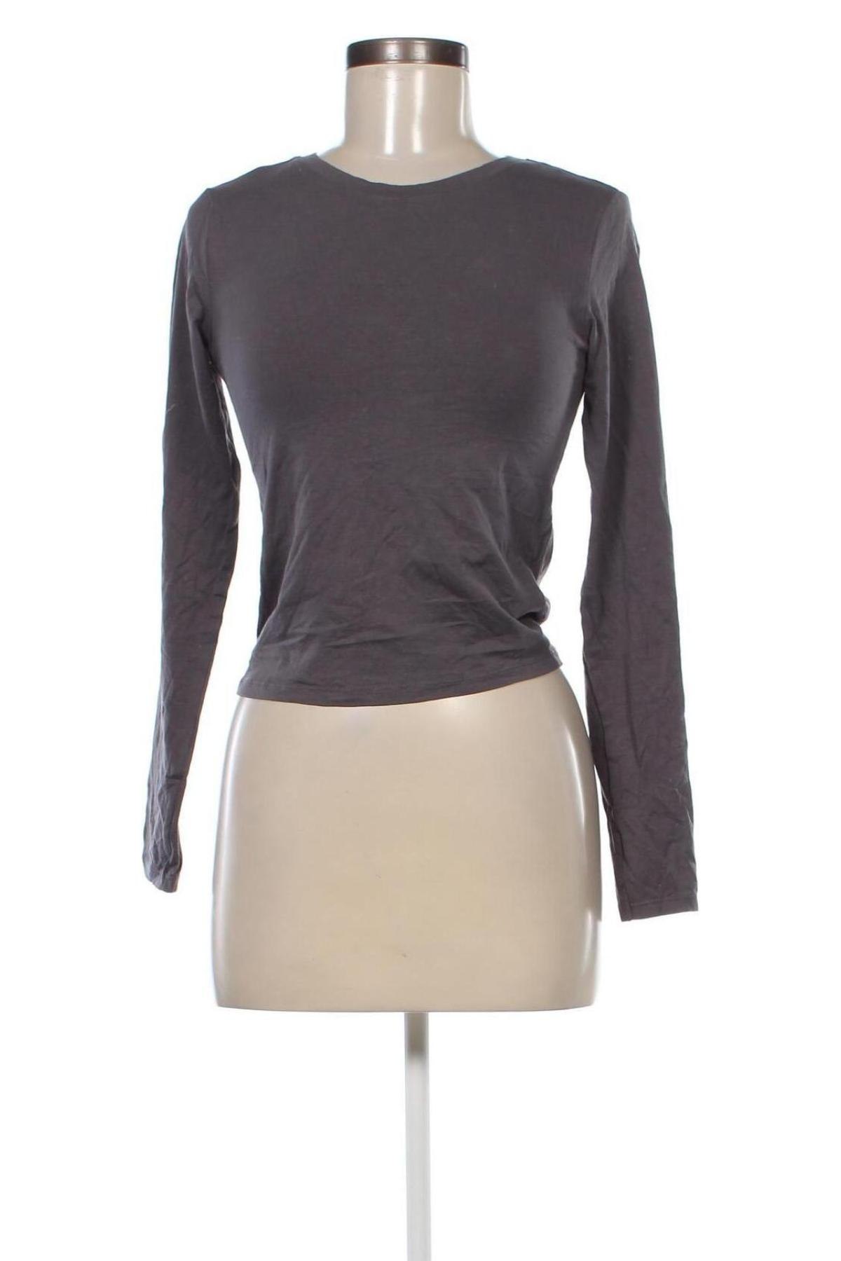 Дамска блуза H&M Divided, Размер M, Цвят Сив, Цена 8,55 лв.