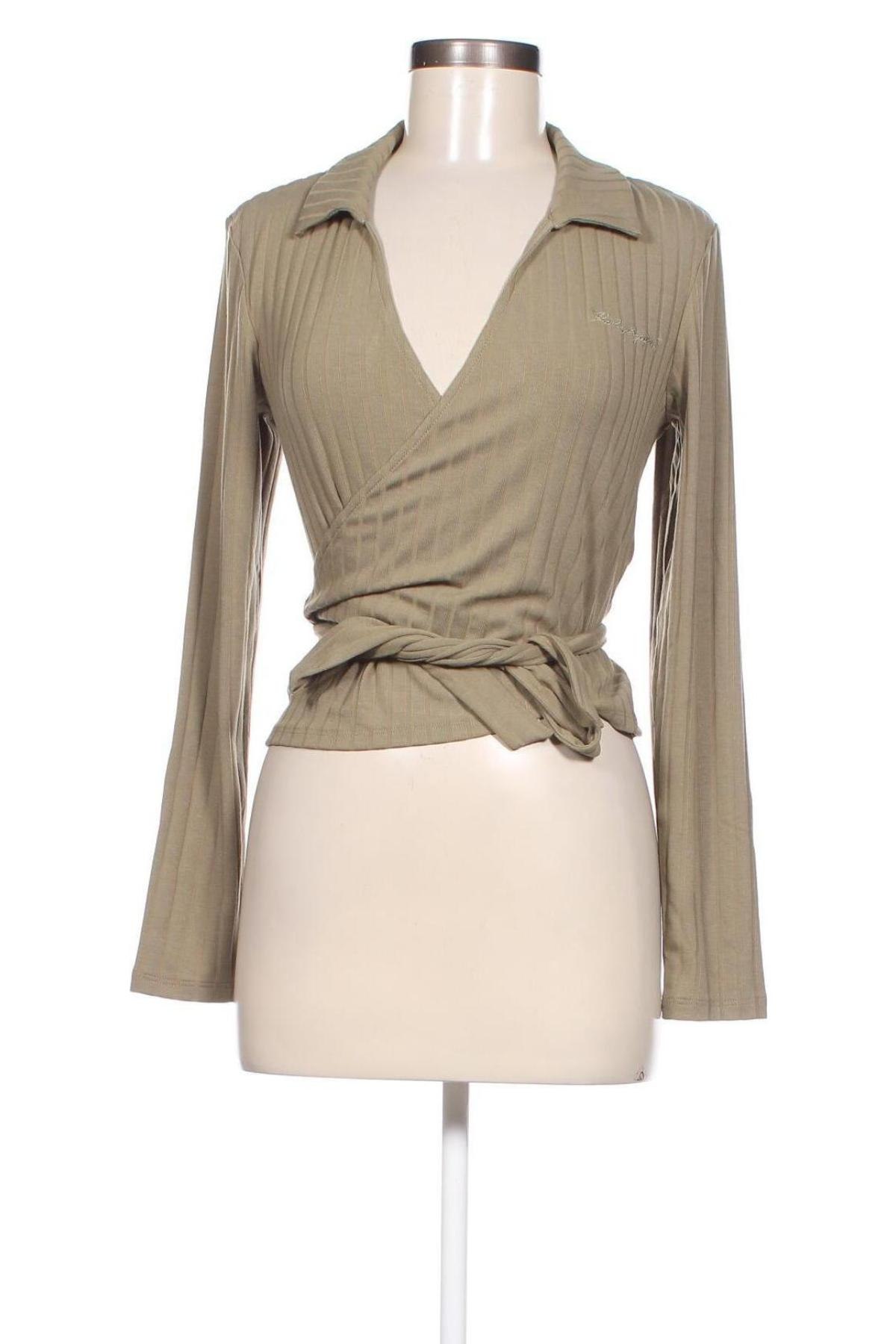 Дамска блуза Karl Lagerfeld, Размер M, Цвят Зелен, Цена 125,95 лв.