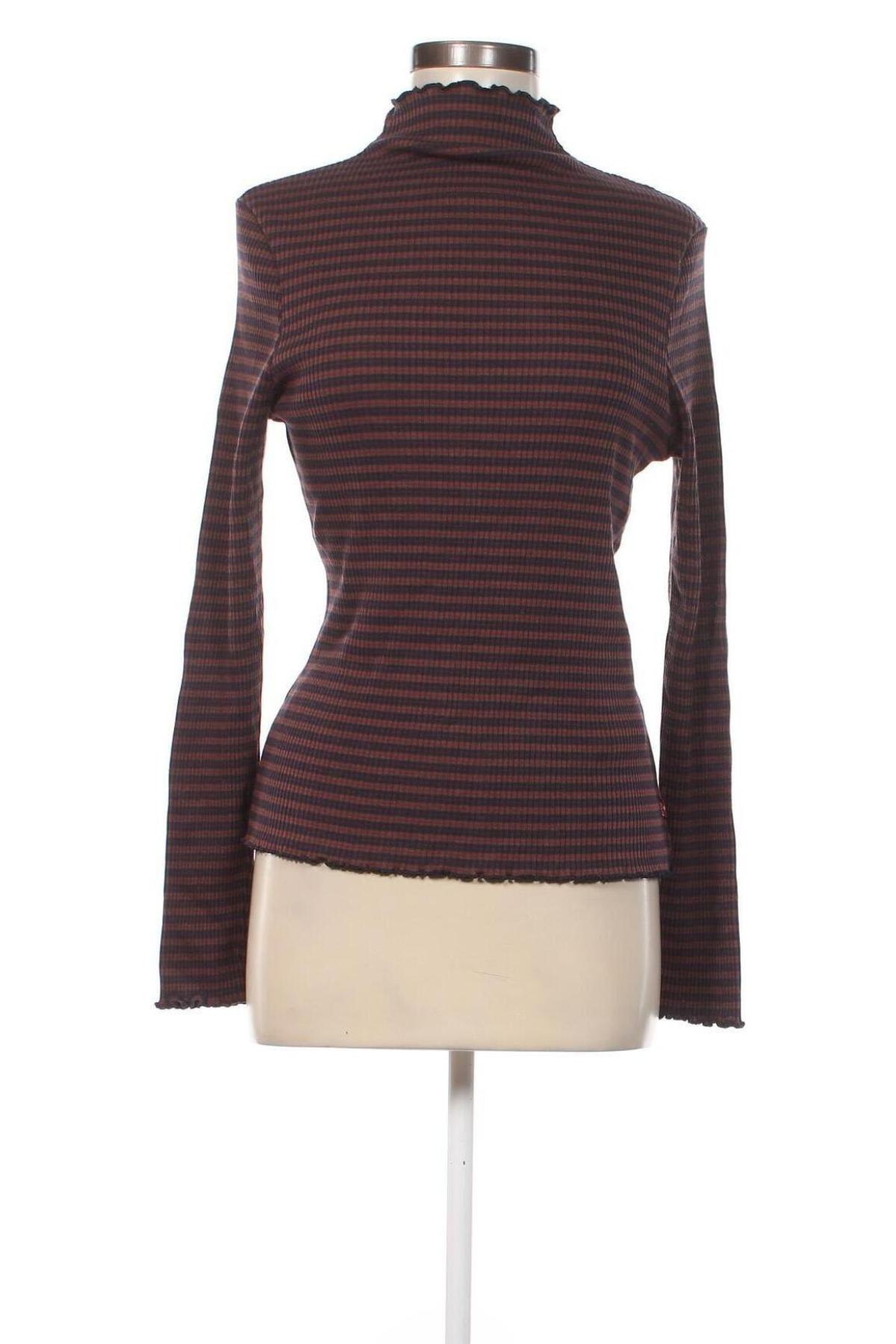 Γυναικεία μπλούζα Levi's, Μέγεθος L, Χρώμα Πολύχρωμο, Τιμή 16,33 €