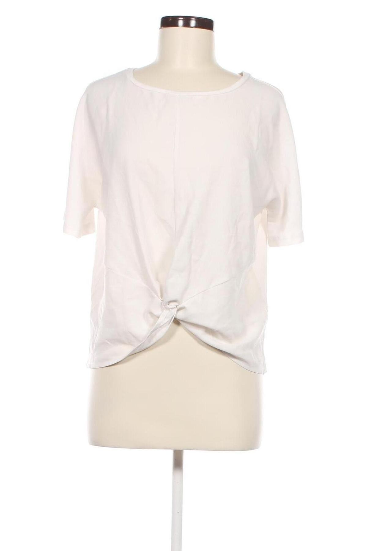 Дамска блуза ONLY, Размер M, Цвят Бял, Цена 11,40 лв.