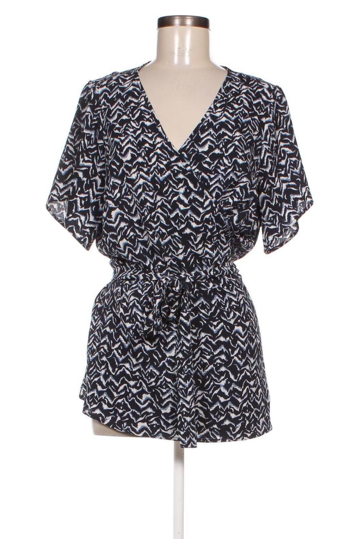 Γυναικεία μπλούζα ONLY Carmakoma, Μέγεθος XL, Χρώμα Πολύχρωμο, Τιμή 27,70 €
