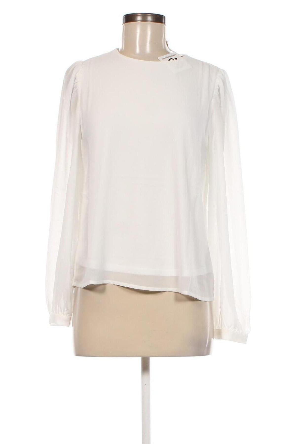 Дамска блуза Object, Размер M, Цвят Бял, Цена 38,50 лв.