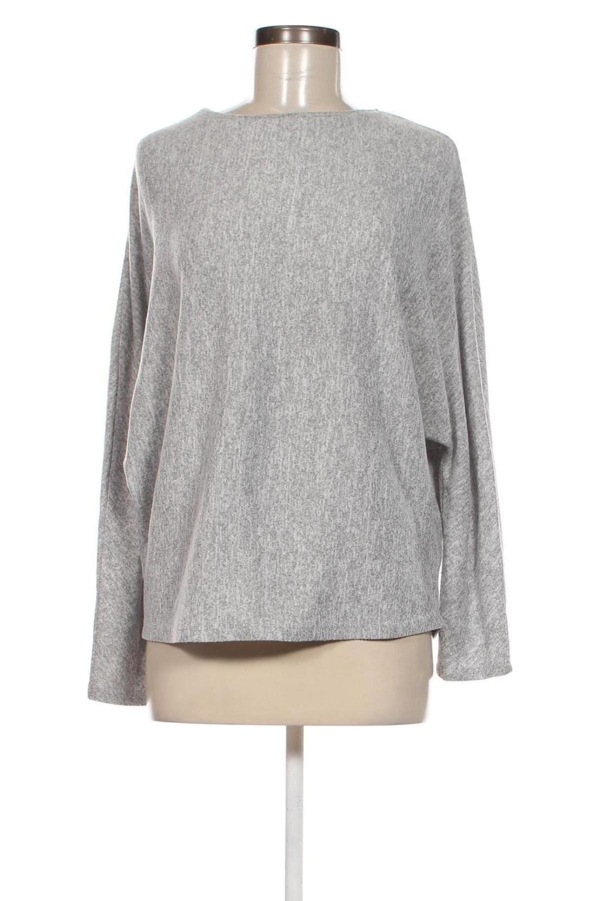 Damen Shirt Opus, Größe M, Farbe Grau, Preis € 4,49