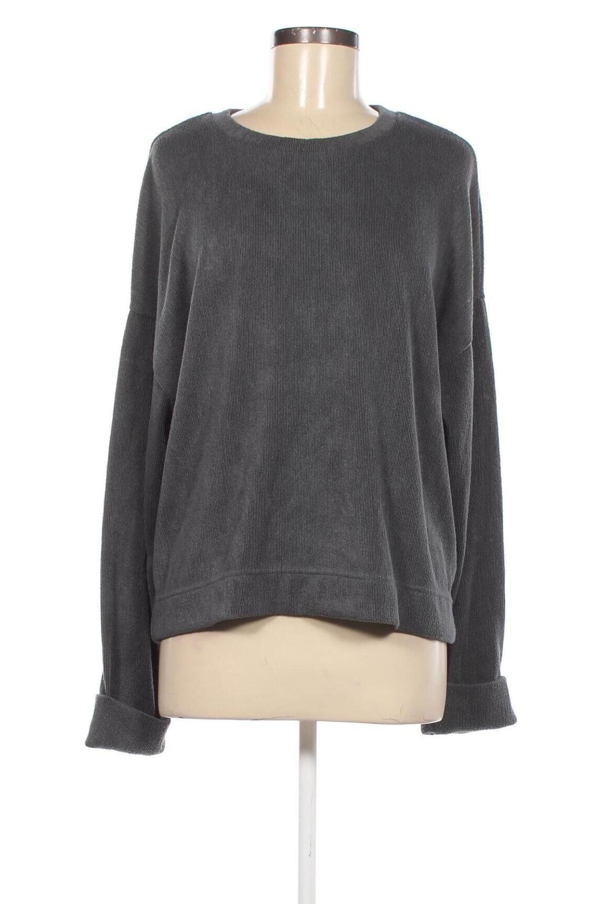 Дамска блуза Primark, Размер L, Цвят Сив, Цена 8,55 лв.