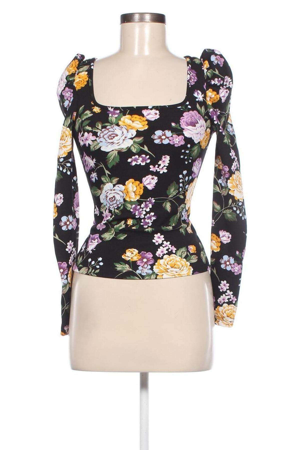 Дамска блуза SHEIN, Размер XS, Цвят Многоцветен, Цена 9,50 лв.