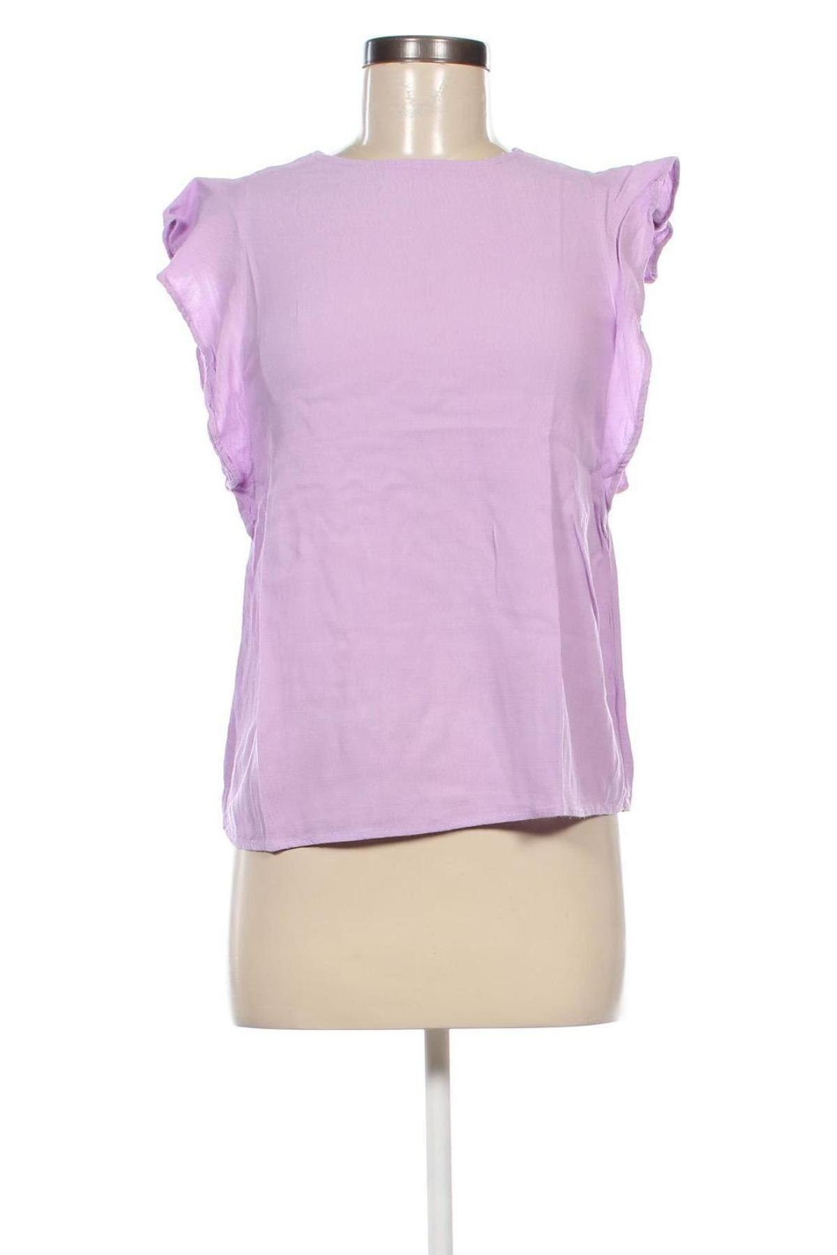 Damen Shirt Stradivarius, Größe M, Farbe Lila, Preis € 9,72