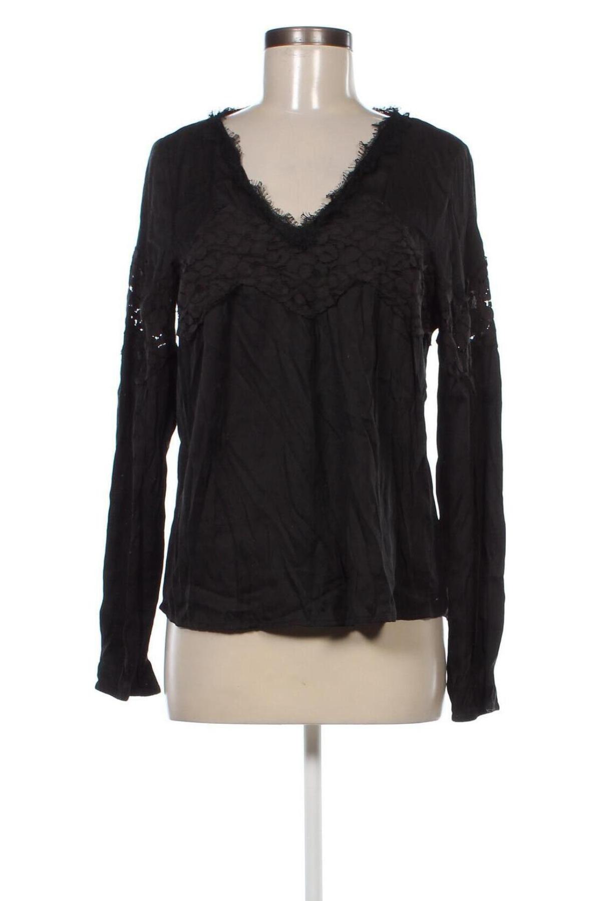 Γυναικεία μπλούζα VILA, Μέγεθος M, Χρώμα Μαύρο, Τιμή 6,19 €