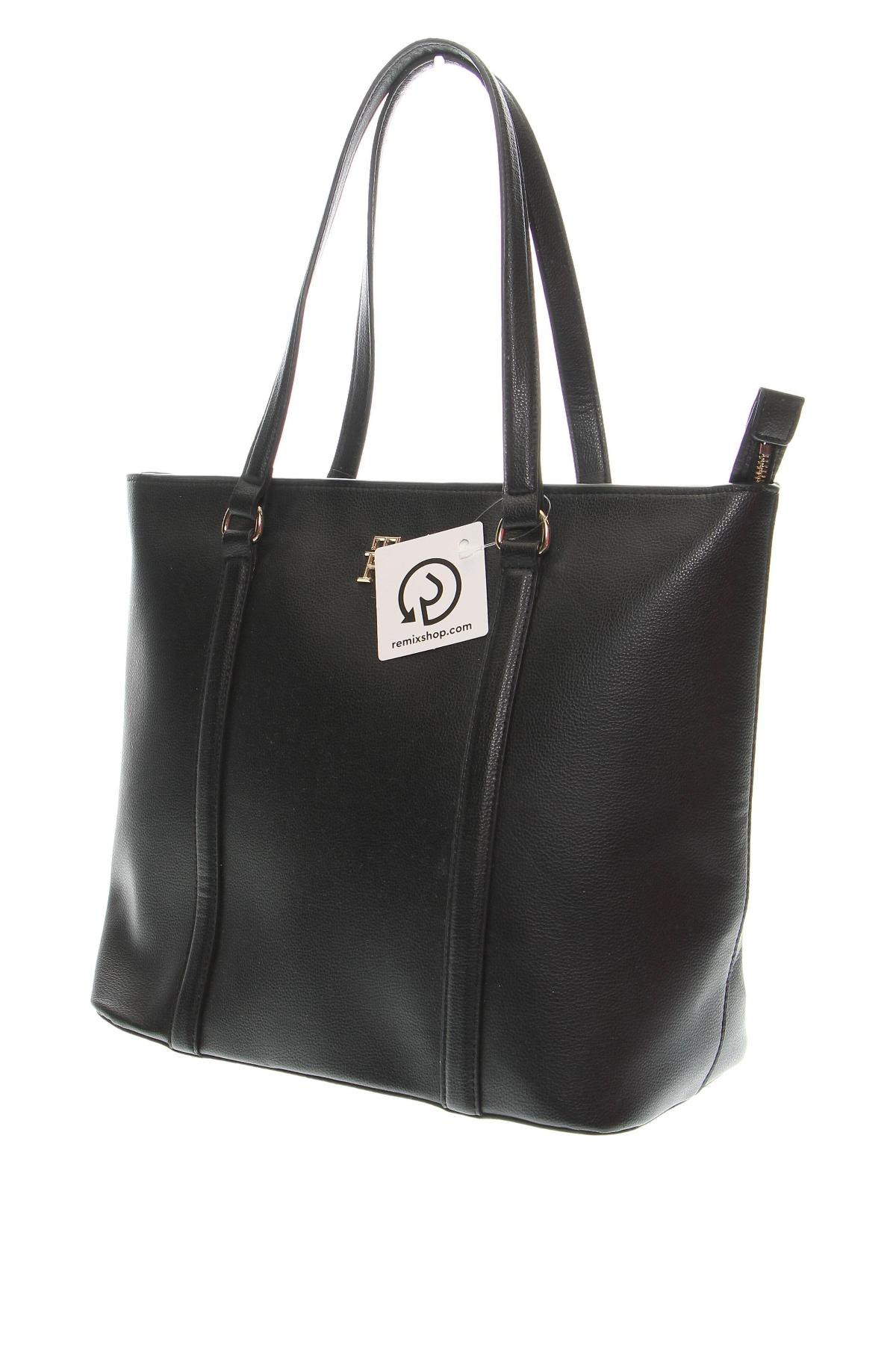 Дамска чанта Tommy Hilfiger, Цвят Черен, Цена 251,75 лв.