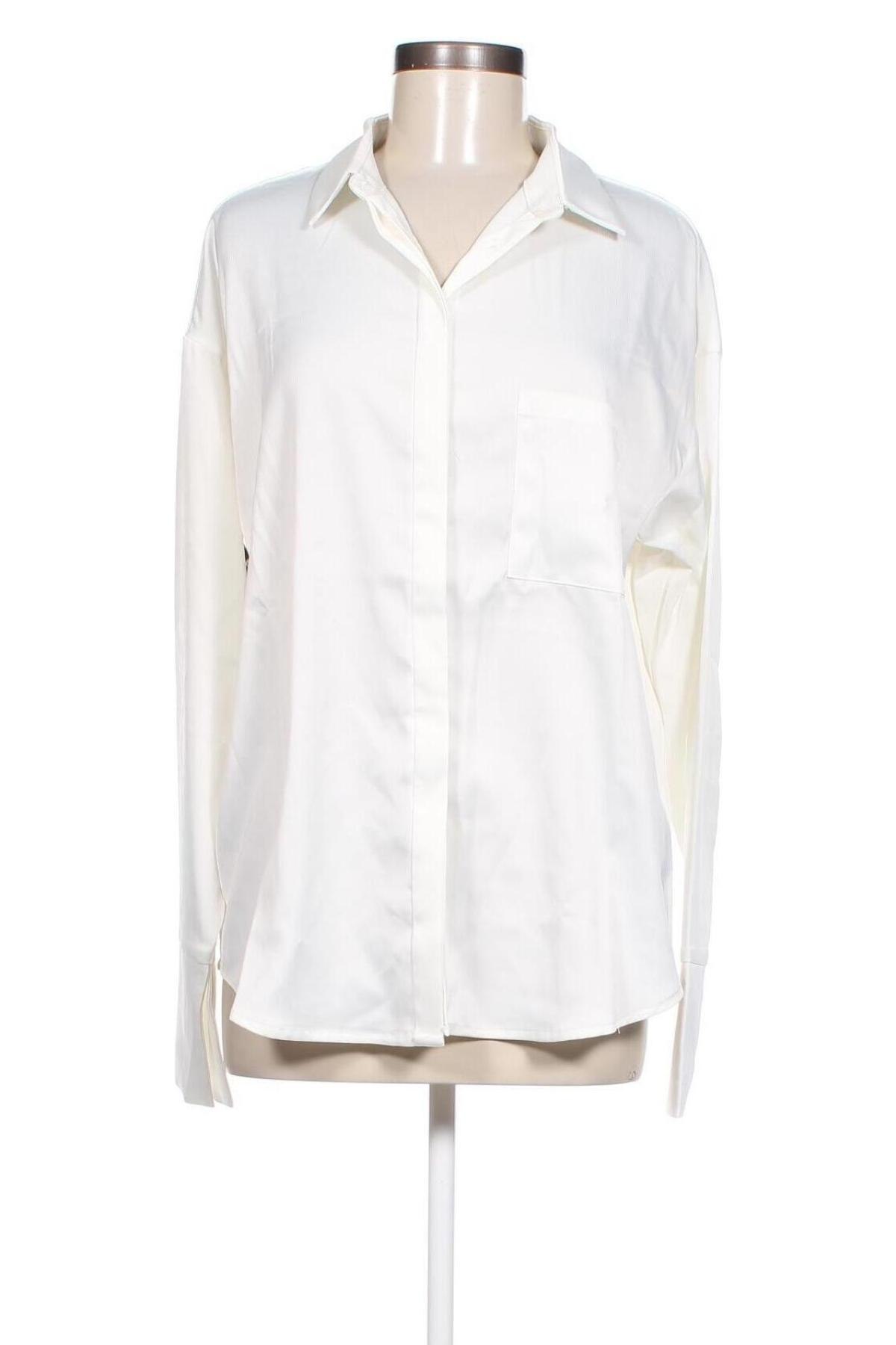 Дамска риза Nly Trend, Размер L, Цвят Бял, Цена 22,00 лв.