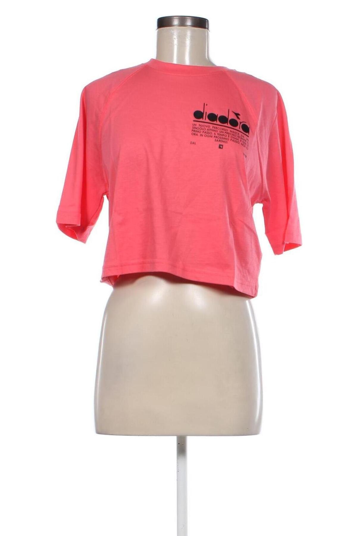Γυναικείο t-shirt Diadora, Μέγεθος S, Χρώμα Ρόζ , Τιμή 17,58 €