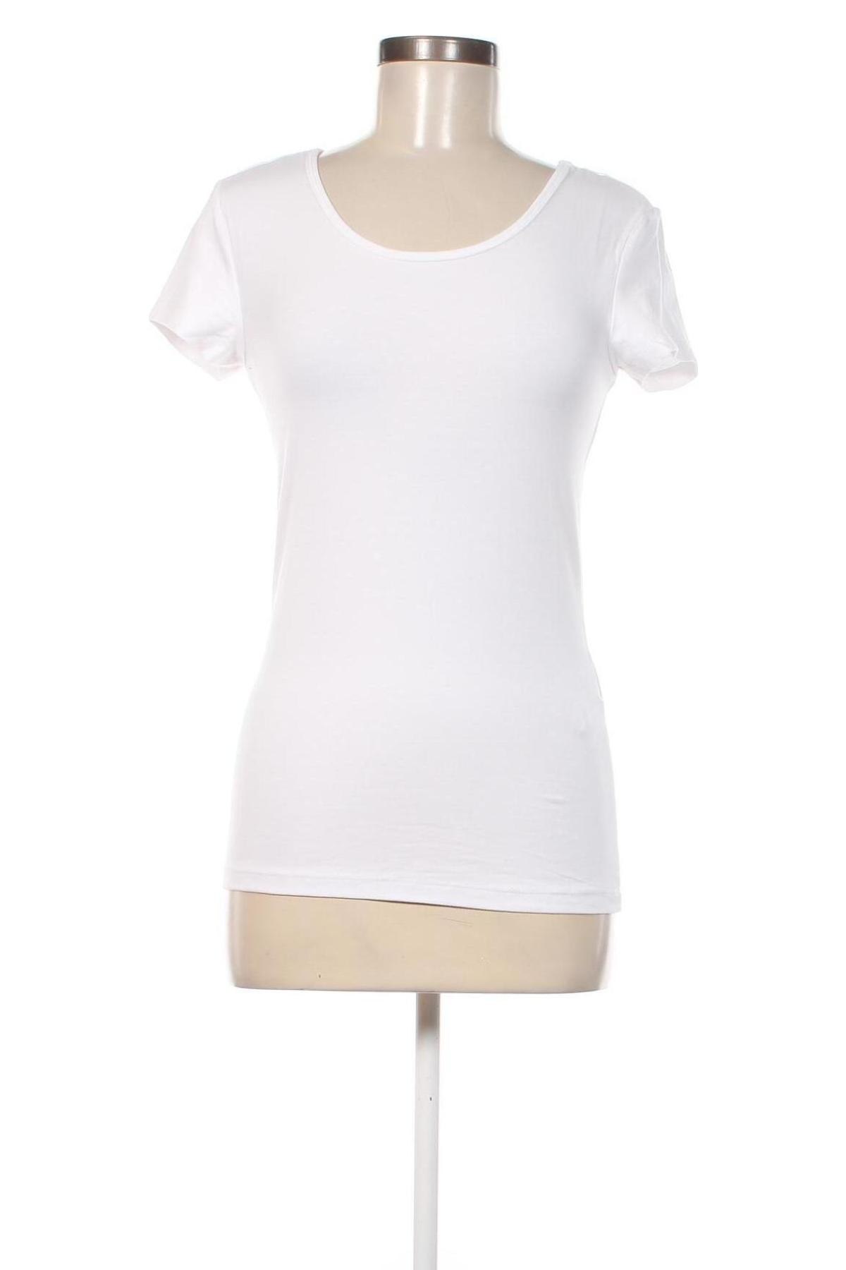 Дамска тениска ONLY, Размер M, Цвят Бял, Цена 17,05 лв.