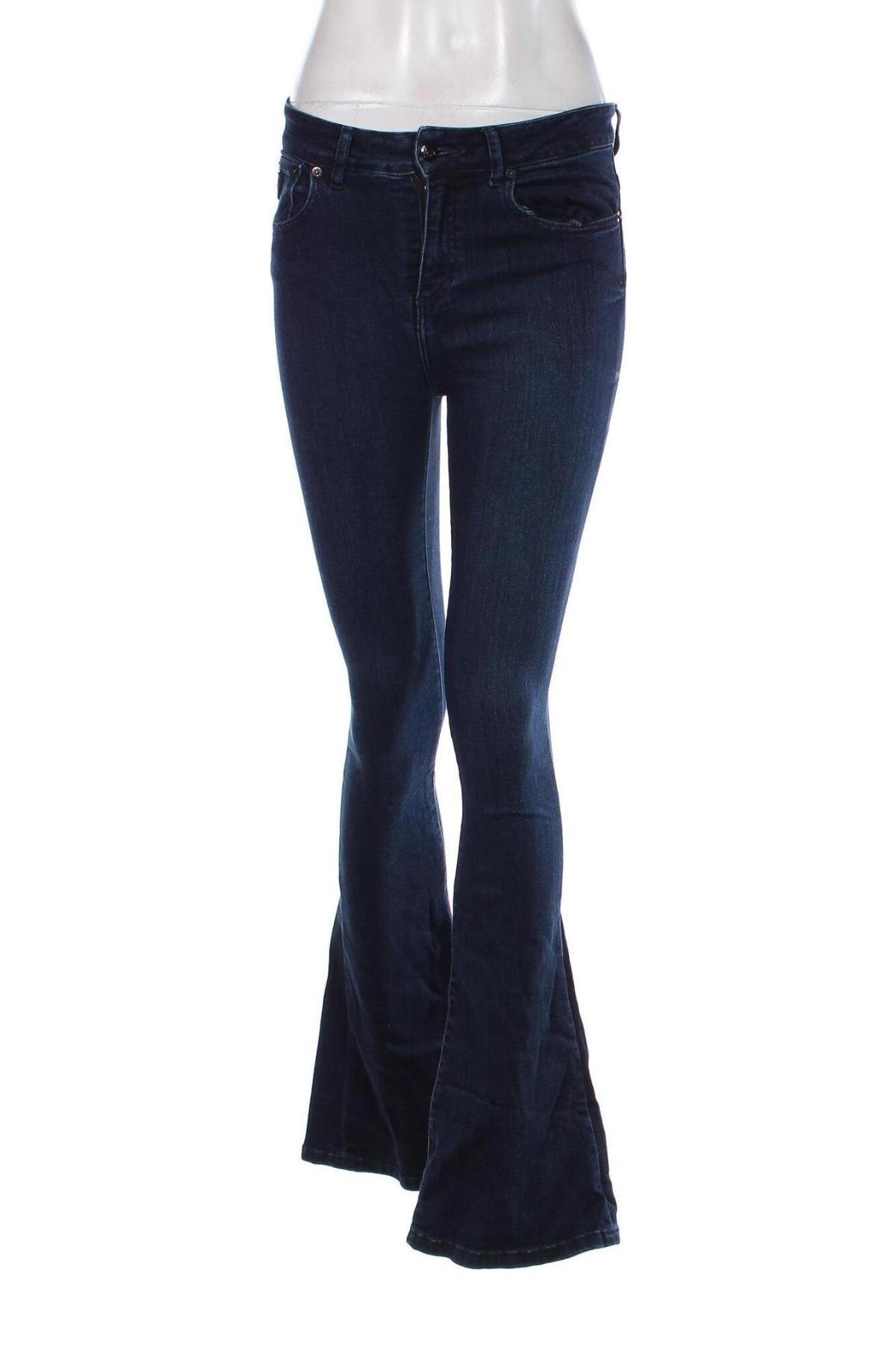 Damen Jeans Lois, Größe S, Farbe Blau, Preis € 28,70