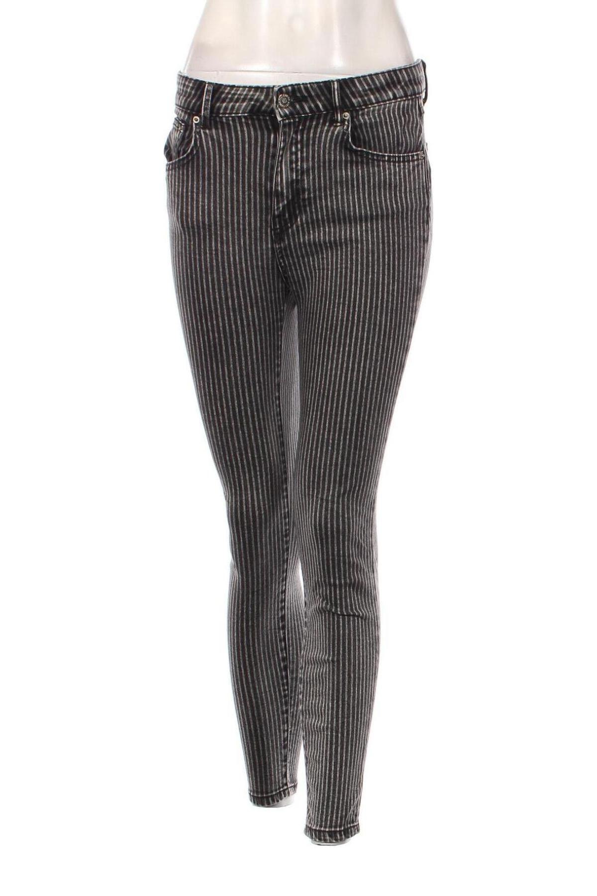 Γυναικείο Τζίν Pull&Bear, Μέγεθος M, Χρώμα Μαύρο, Τιμή 9,87 €