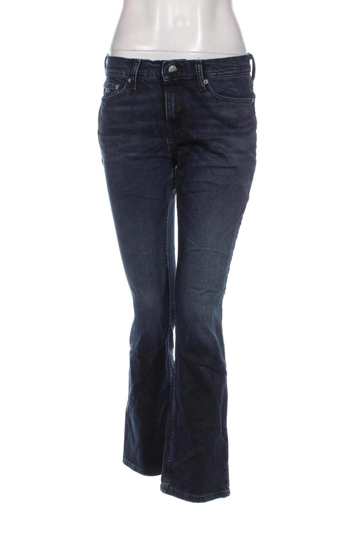 Дамски дънки Tommy Jeans, Размер S, Цвят Син, Цена 37,50 лв.