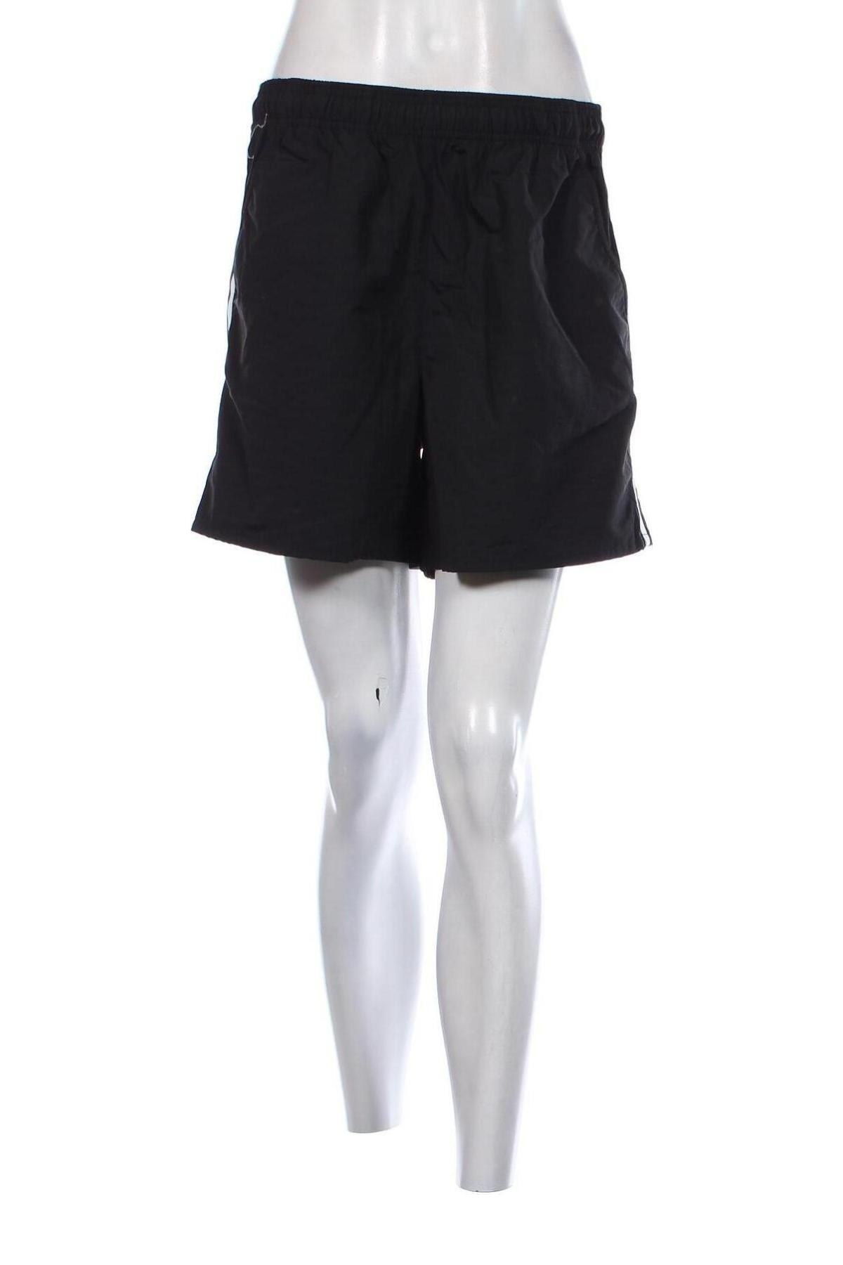 Дамски къс панталон Adidas Originals, Размер M, Цвят Черен, Цена 38,50 лв.