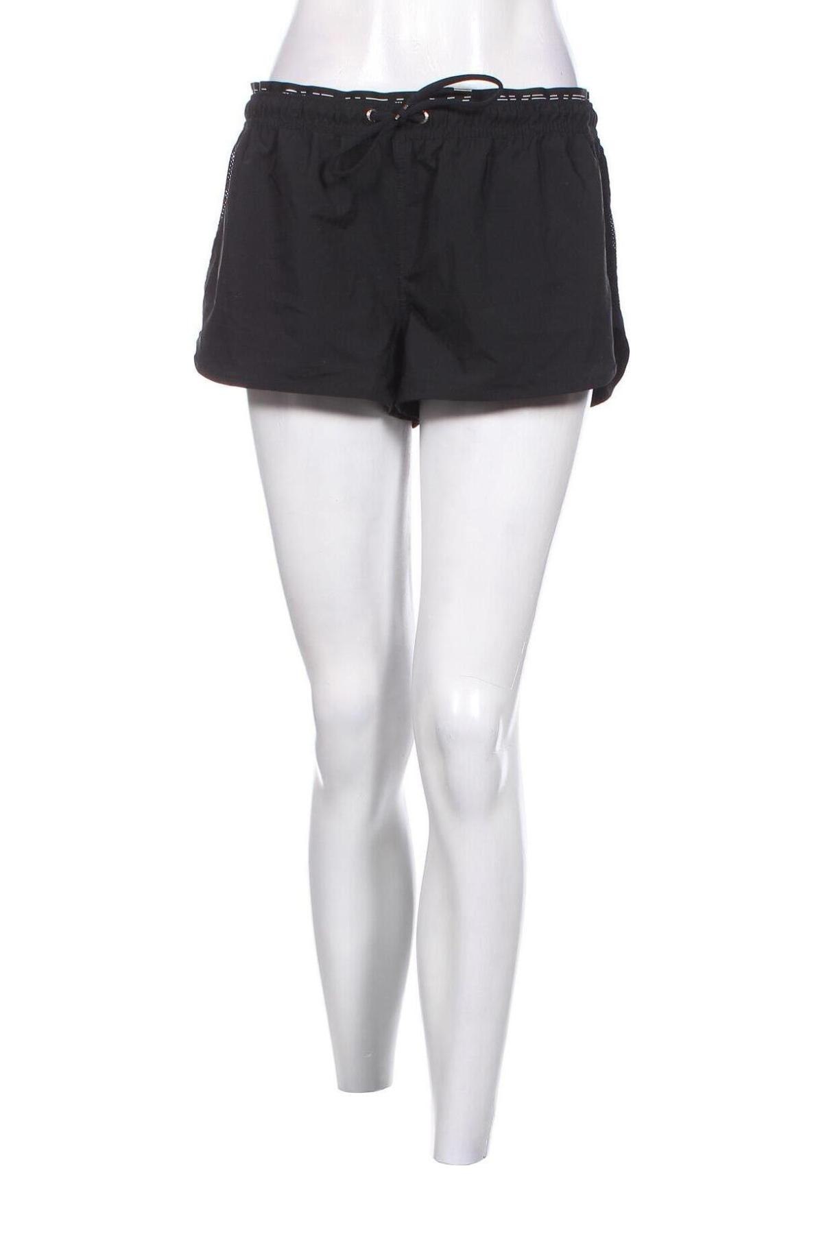 Γυναικείο κοντό παντελόνι Censored, Μέγεθος M, Χρώμα Μαύρο, Τιμή 5,29 €