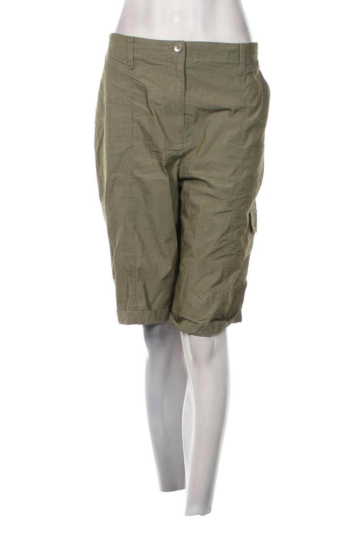 Дамски къс панталон Chico's, Размер XXL, Цвят Зелен, Цена 24,96 лв.